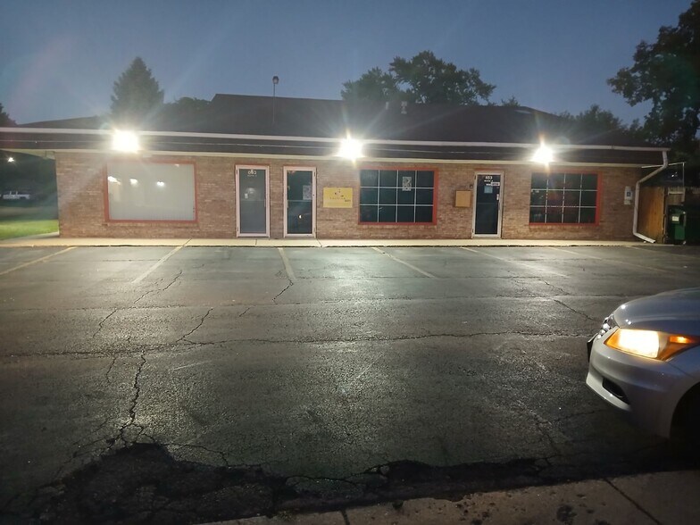 More Photos Of 853 N Highland Ave, Aurora Office For Sale