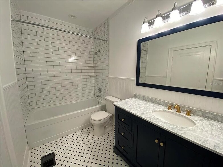 More Photos Of 5205 N Central Ave, Tampa Apartments For Sale