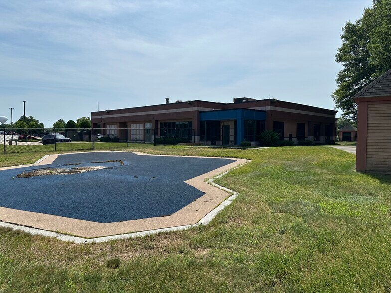 More Photos Of 51 Technology Way, West Greenwich Research And Development For Lease