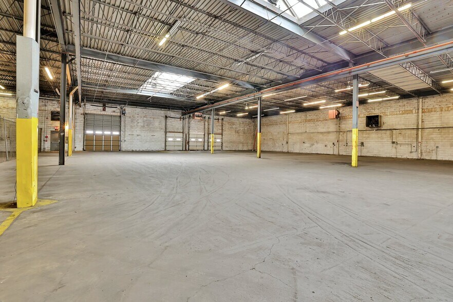 More Photos Of 50 Snake Hill Rd, West Nyack Warehouse For Lease