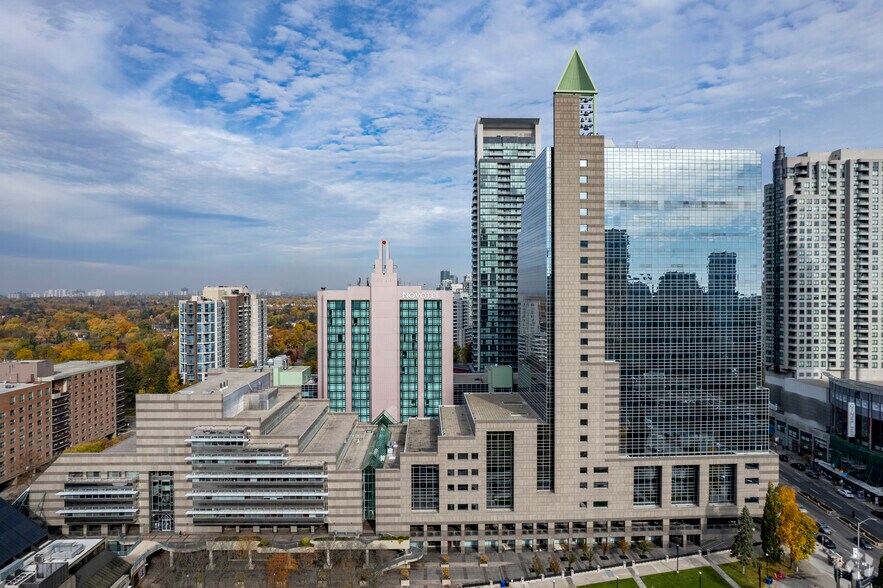 More Photos Of 5140 Yonge St, Toronto Office For Lease