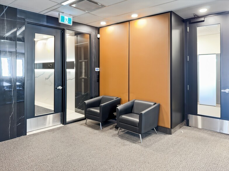 More Photos Of 240 Rue Saint-Jacques, Montréal Coworking Space