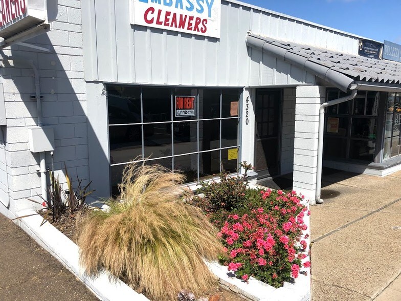 More Photos Of 4312-4320 Voltaire St, San Diego Storefront Retail Office For Lease