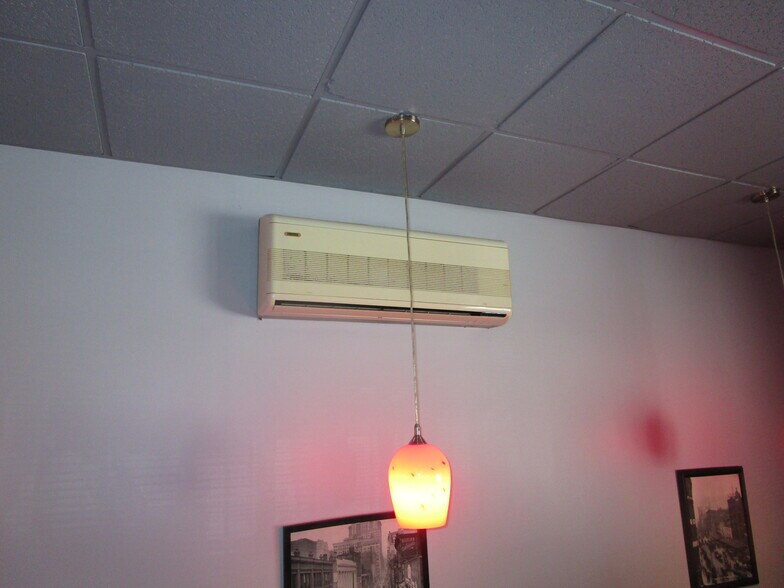 More Photos Of 1456 Lincoln Hwy, North Versailles Restaurant For Sale