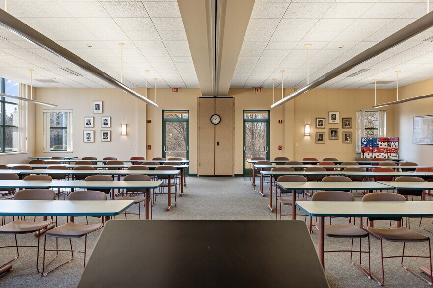 More Photos Of 250 Commerce Park, New Columbia Office For Sale