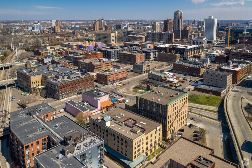 More Photos Of 333 N Washington Ave, Minneapolis Loft Creative Space For Lease