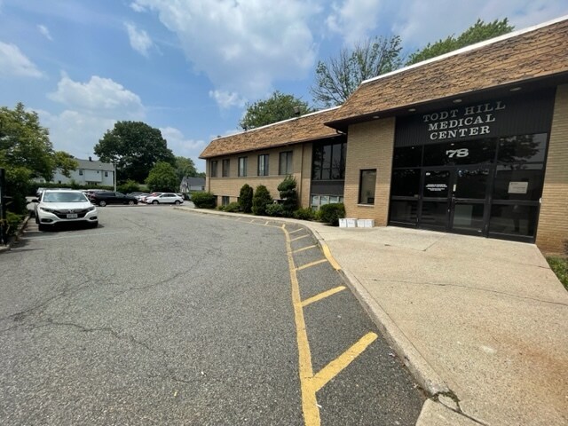 More Photos Of 78 Todt Hill Rd, Staten Island Medical For Lease