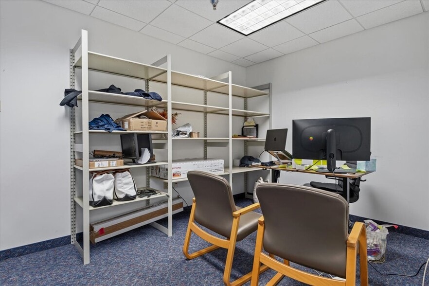 More Photos Of 1124 Centre West Dr, Springfield Office For Lease