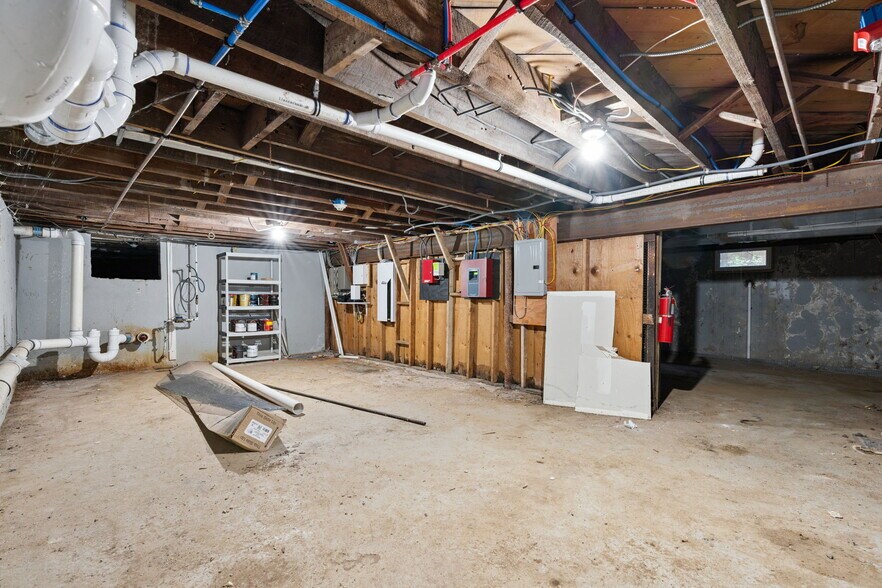 More Photos Of 187-189 N Main St, Milltown Medical For Sale