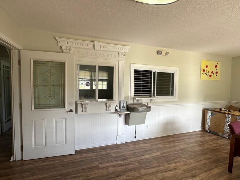 More Photos Of 2136 N Main St, Fuquay-Varina Medical For Sale