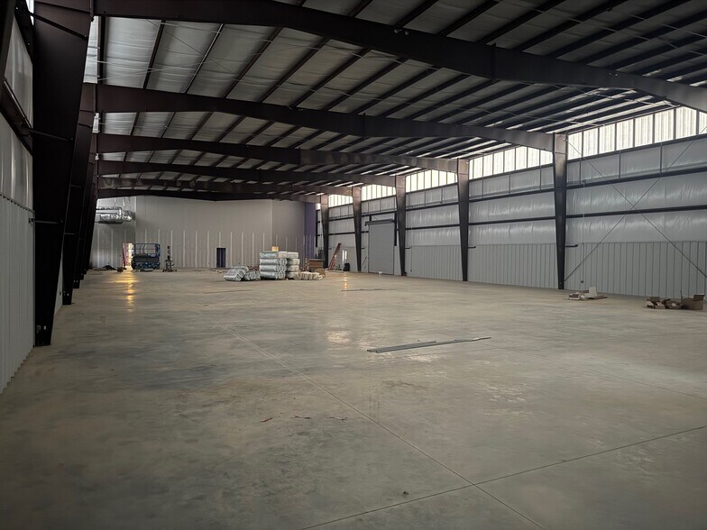 More Photos Of 1960 Huntley Pky, Pelham Industrial For Lease
