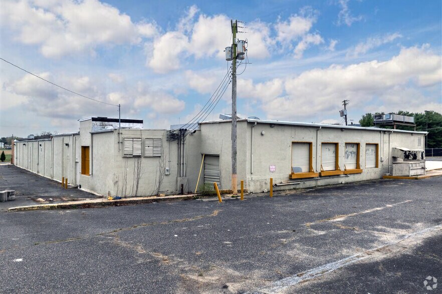 More Photos Of 854-856 Landis Ave, Pittsgrove Township Salem General Retail For Lease