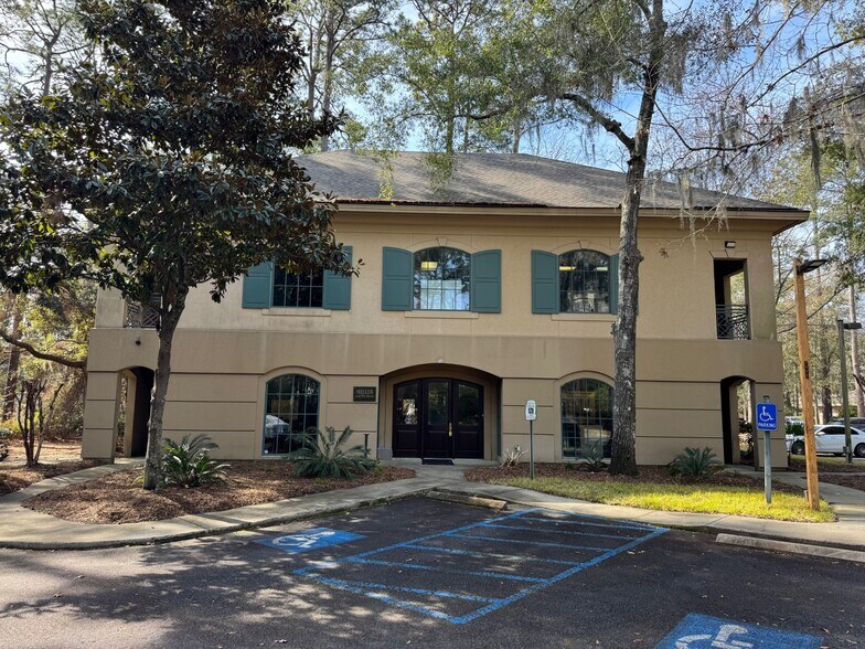 Primary Photo Of 4 Dunmore Ct, Hilton Head Island Medical For Lease
