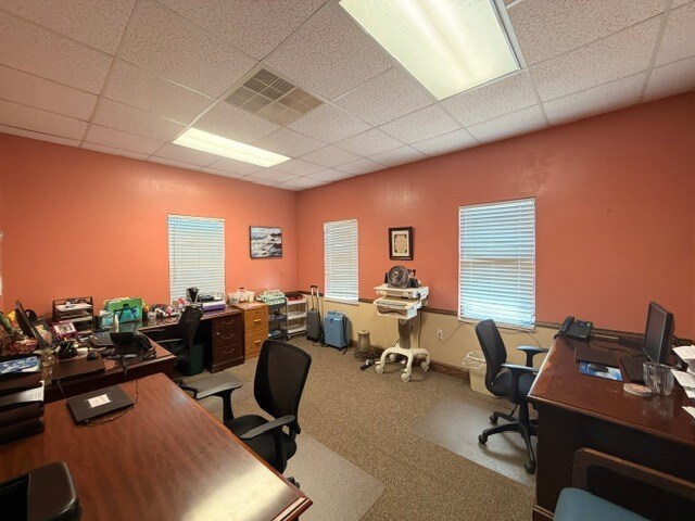 More Photos Of 555 Bluebird Blvd, Fort Valley Healthcare For Sale