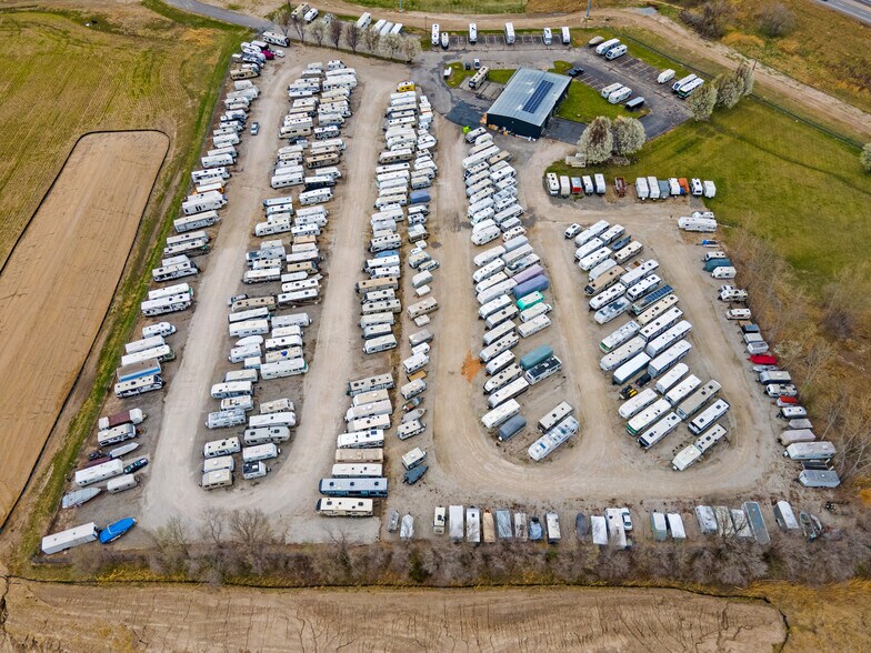 More Photos Of 24105 W 43rd St, Shawnee Land For Lease