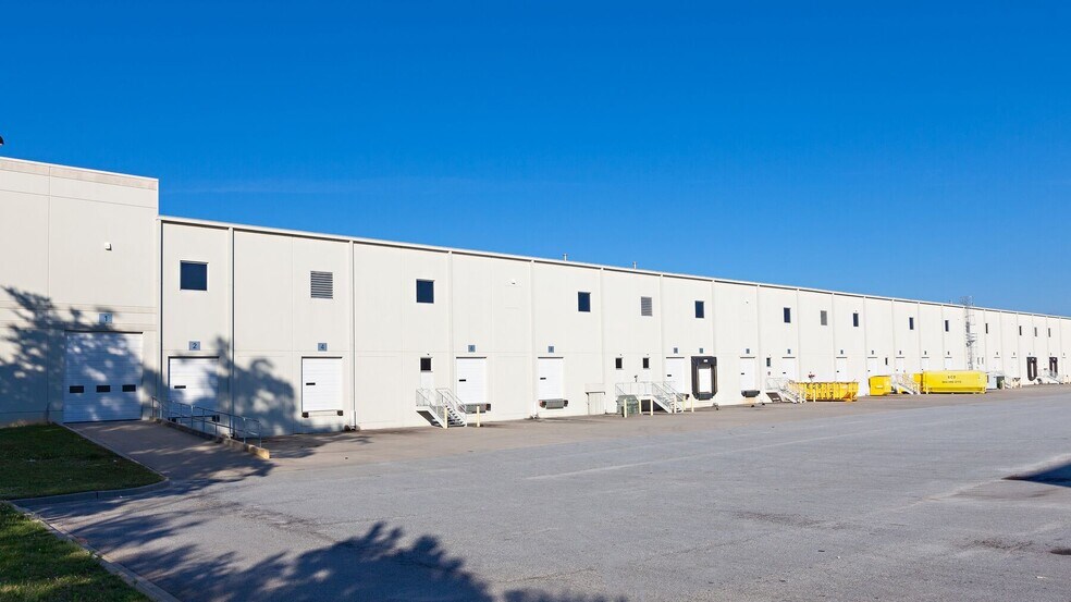 More Photos Of 130 Caliber Ridge Dr, Greer Warehouse For Lease