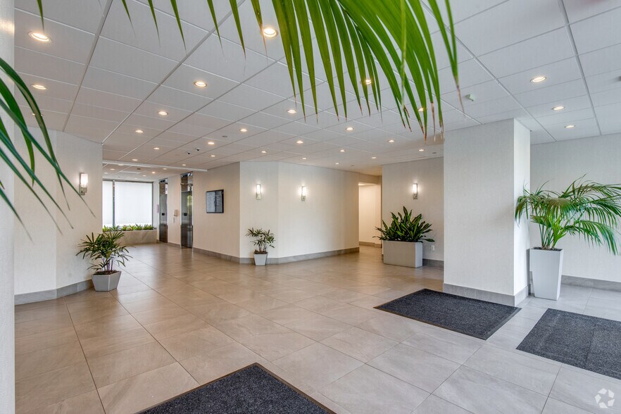 More Photos Of 6411 Ivy Ln, Greenbelt Office For Lease