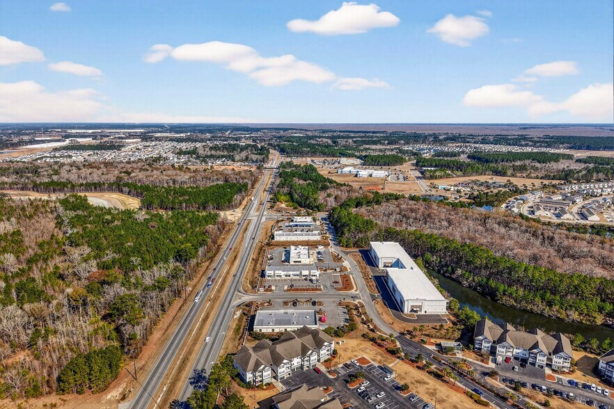 More Photos Of 2 Magnolia Blvd, Port Wentworth Freestanding For Lease