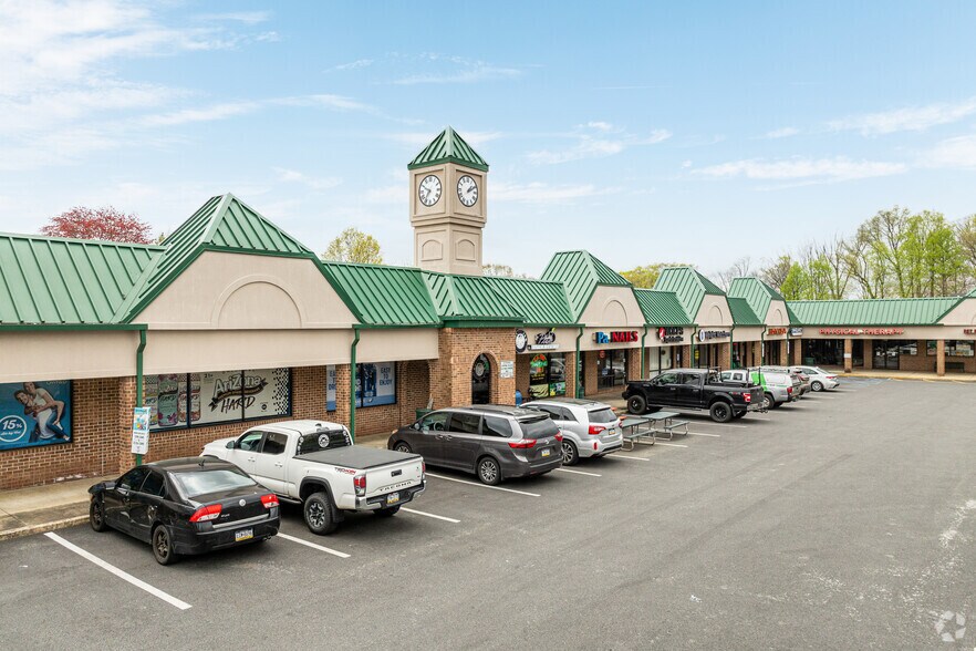 Primary Photo Of 4401-4445 Pennell Rd, Aston Unknown For Lease