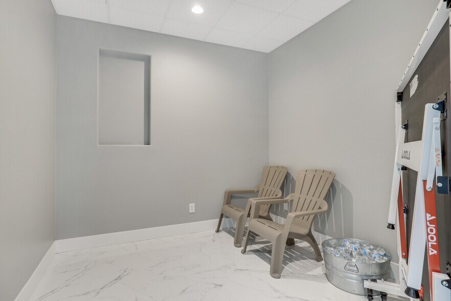 More Photos Of 4187 S Pecos Rd, Las Vegas Medical For Sale