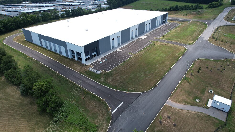 More Photos Of 222 Morgan Ln, York Warehouse For Sale