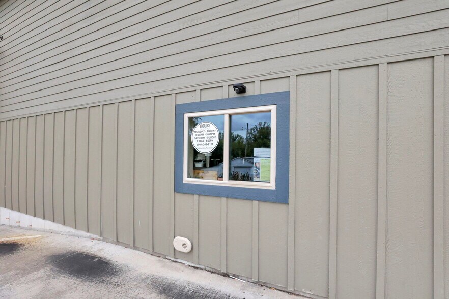 More Photos Of 14675 Zion Rd, Thornville Restaurant For Sale