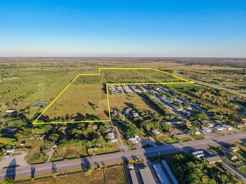 Primary Photo Of Land (County Rd 220 Angleton, TX 77515) | 197 acres, Angleton Land For Sale