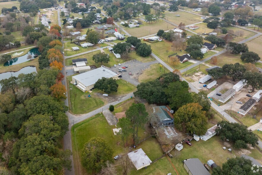 More Photos Of 426 Saint Joseph St, Arnaudville Freestanding For Sale