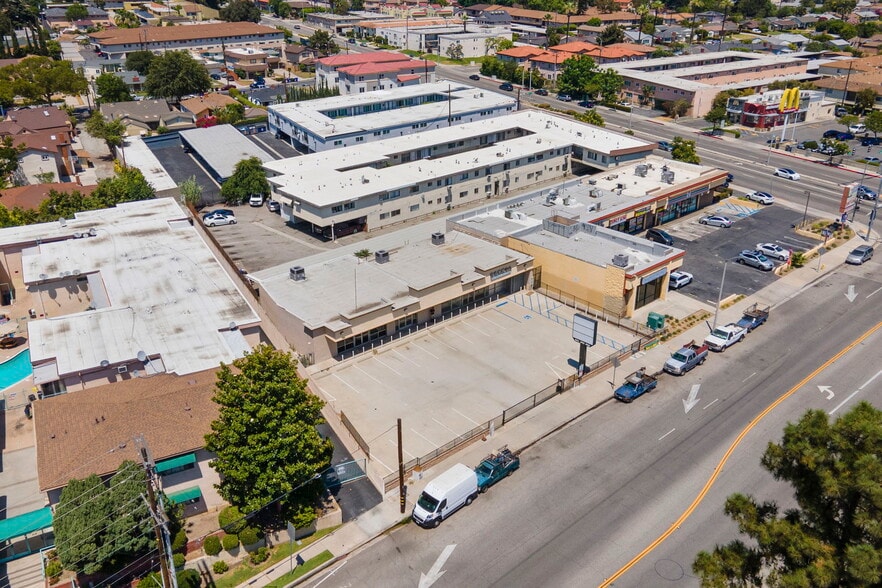 More Photos Of 8951-8955 Duarte Rd, San Gabriel Freestanding For Sale