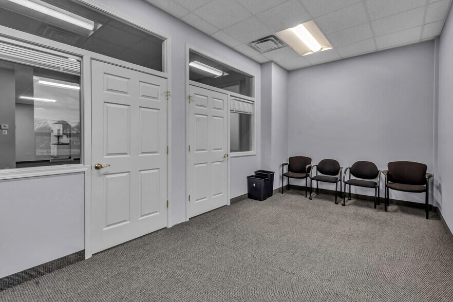 More Photos Of 1083 Delaware Ave, Buffalo Medical For Lease