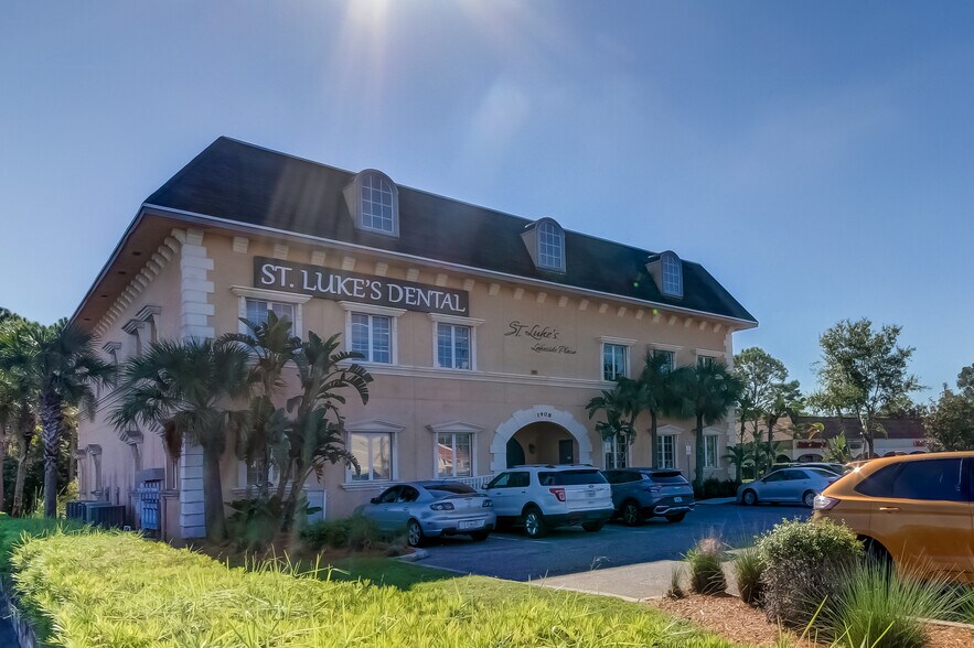 More Photos Of 1908 Land O' Lakes Blvd, Lutz Medical For Lease
