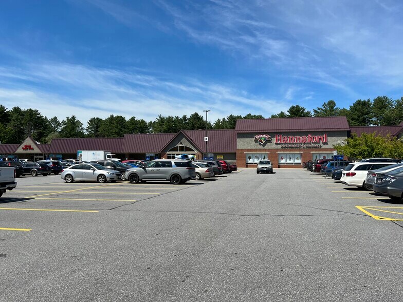 More Photos Of 730-756 US Route 1, Yarmouth Unknown For Lease