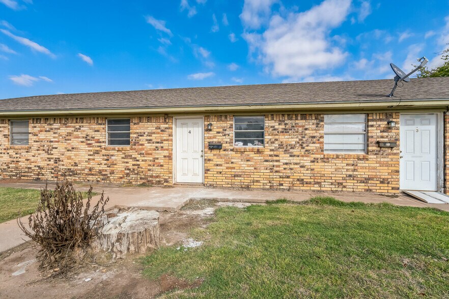 More Photos Of 604 N 3rd St, Haskell Multifamily For Sale