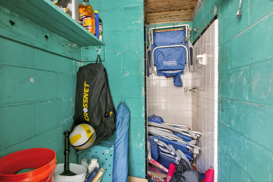 More Photos Of 123 Margaret St, Neptune Beach Multifamily For Sale