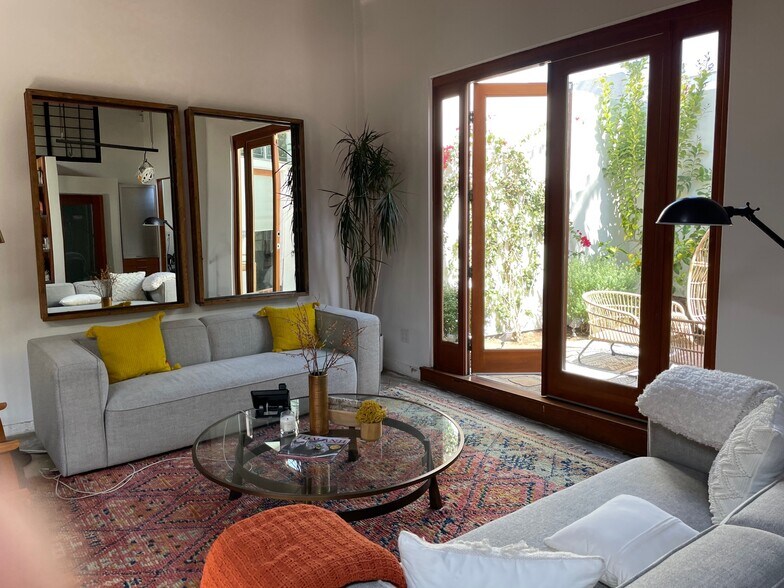 More Photos Of 612-624 Hampton Dr, Venice Loft Creative Space For Lease