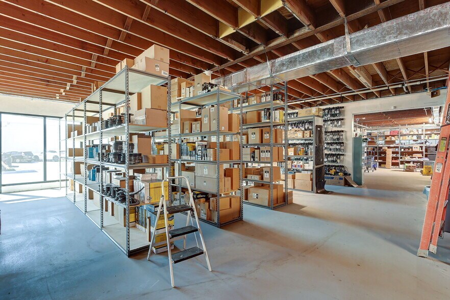 More Photos Of 519 Delaware Ave, Fort Pierce General Retail For Lease