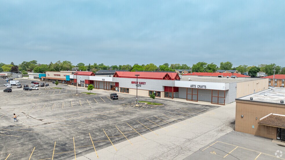 More Photos Of 2210-2400 Rapids Dr, Racine Freestanding For Sale