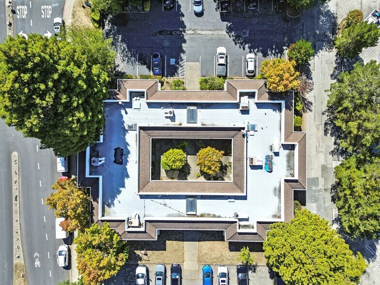 More Photos Of 1005 Terra Nova Blvd, Pacifica Office For Sale