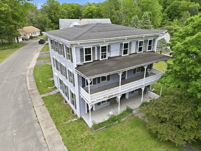 More Photos Of 20 Main St, Chester Storefront Retail Residential For Lease