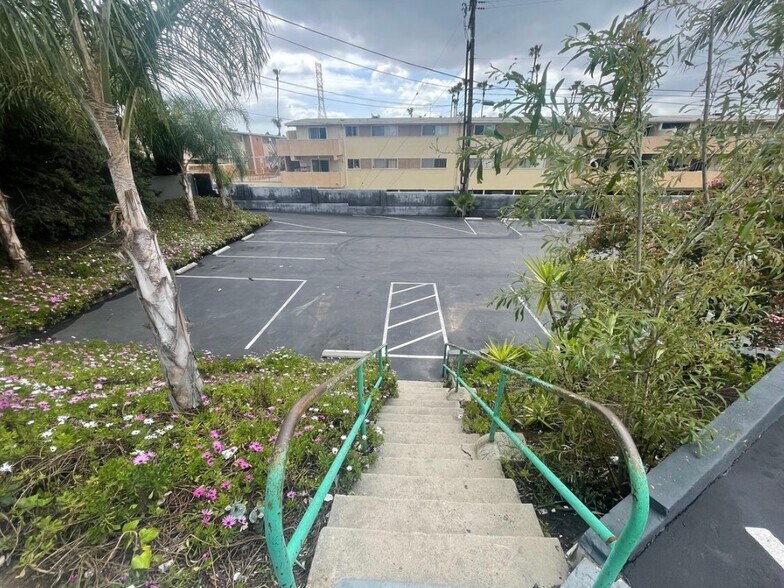 More Photos Of 1016 W El Segundo Blvd, Gardena Restaurant For Lease