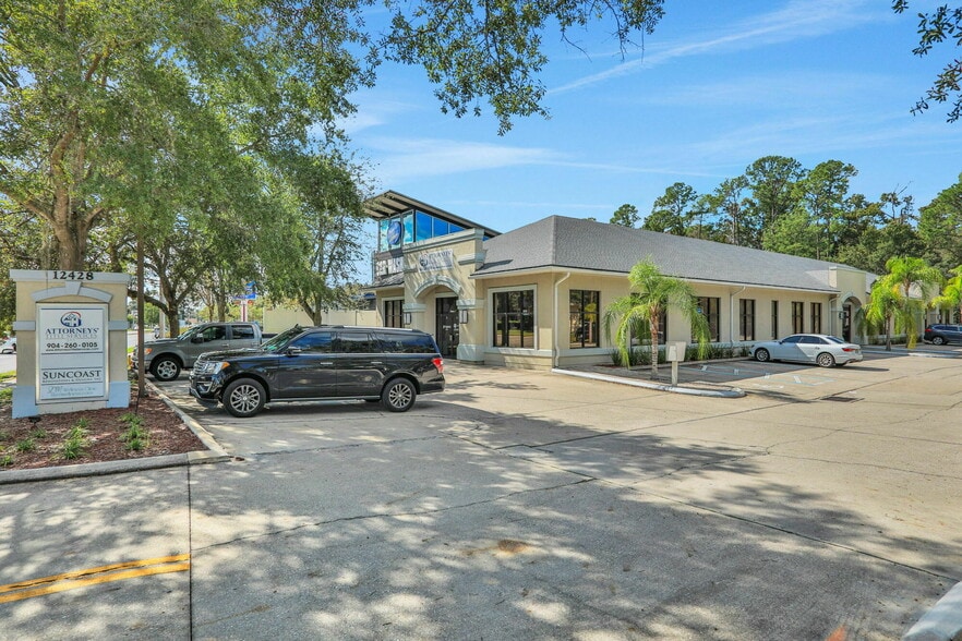 More Photos Of 12428 San Jose Blvd, Jacksonville Office For Sale