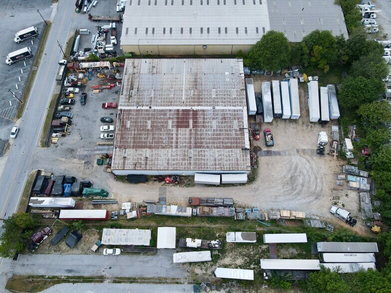 More Photos Of 295 Third St, Forest Park Warehouse For Sale