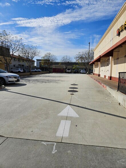 More Photos Of 20305 Anza Ave, Torrance Freestanding For Lease