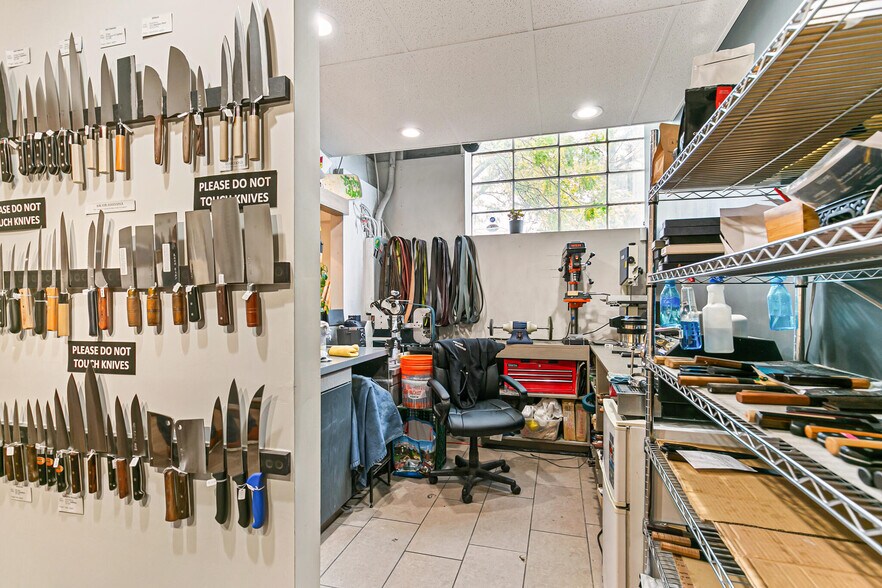 More Photos Of 3264 Larimer St, Denver Restaurant For Sale