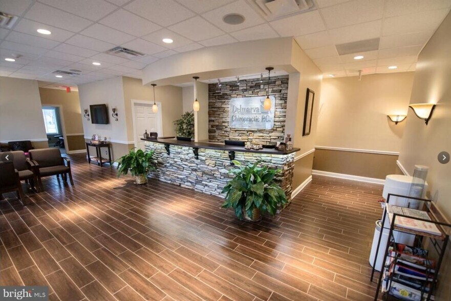 More Photos Of 1324 Belmont Ave, Salisbury Medical For Sale