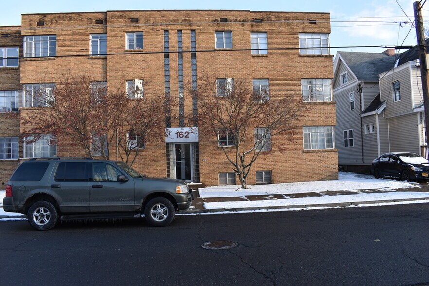 More Photos Of 162 Chapin St, Binghamton Apartments For Sale