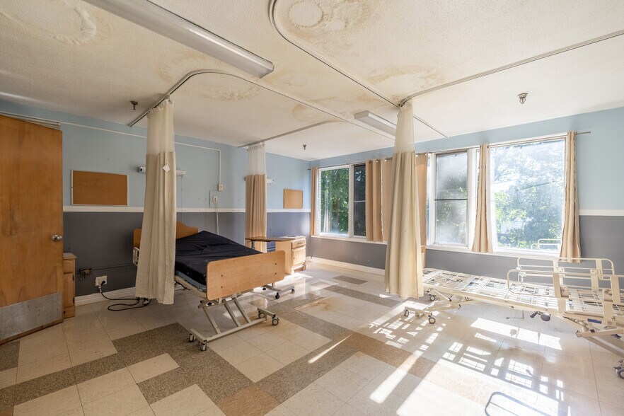 More Photos Of 113 Central Ave, Hyde Park Skilled Nursing Facility For Lease