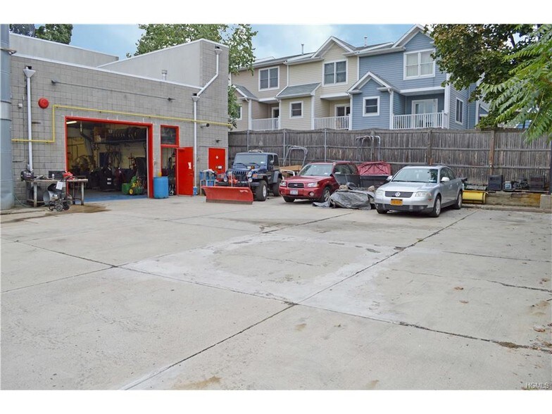 More Photos Of 30-34 New St, Nyack Storefront Retail Office For Sale