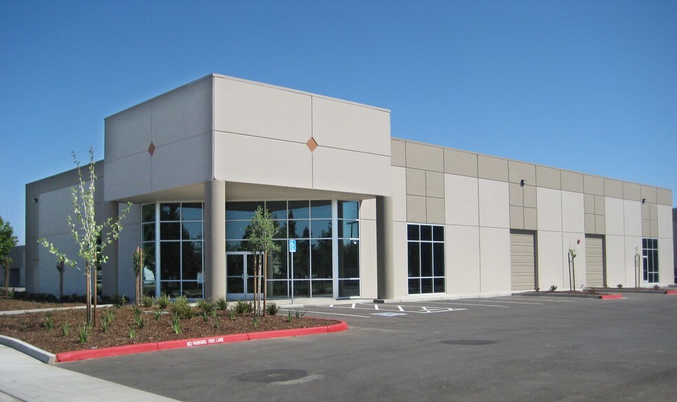 More Photos Of 8500 Morrison Creek Dr, Sacramento Warehouse For Sale