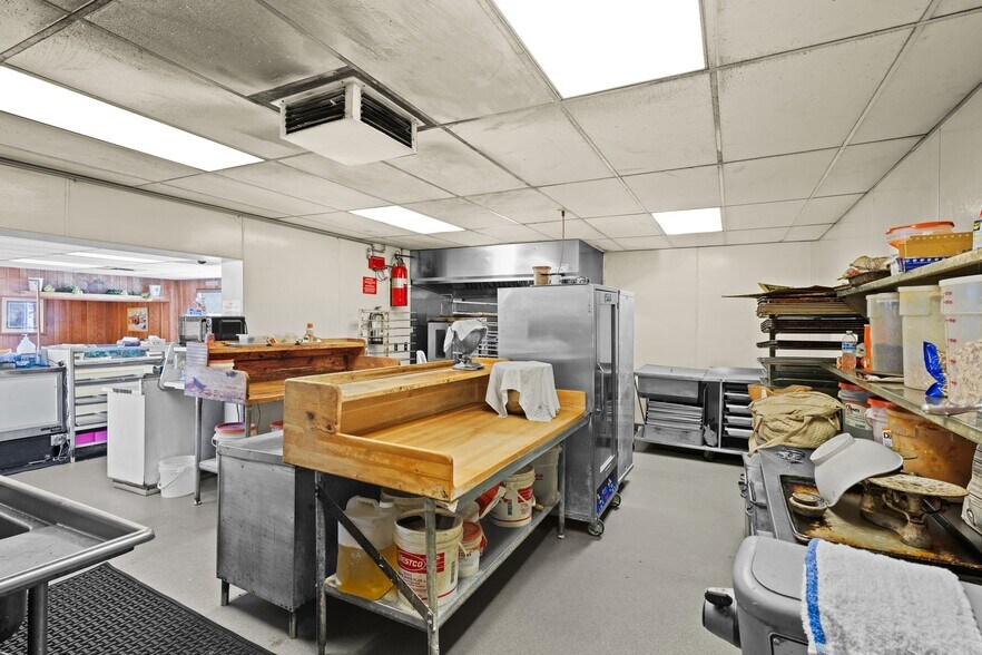 More Photos Of 3692 Castro Valley Blvd, Castro Valley Restaurant For Sale